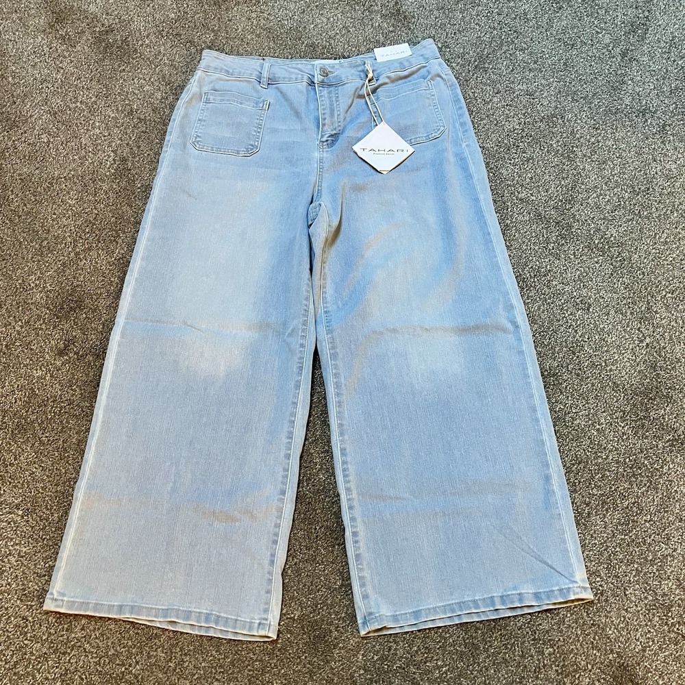 NWT Tahari Denim Size 10/30 Oud-West Crop Wide Leg Jeans Women's Light Blue